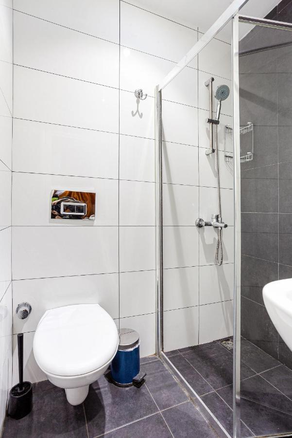 Aram Kerasi Rooms Istanbul Exterior photo