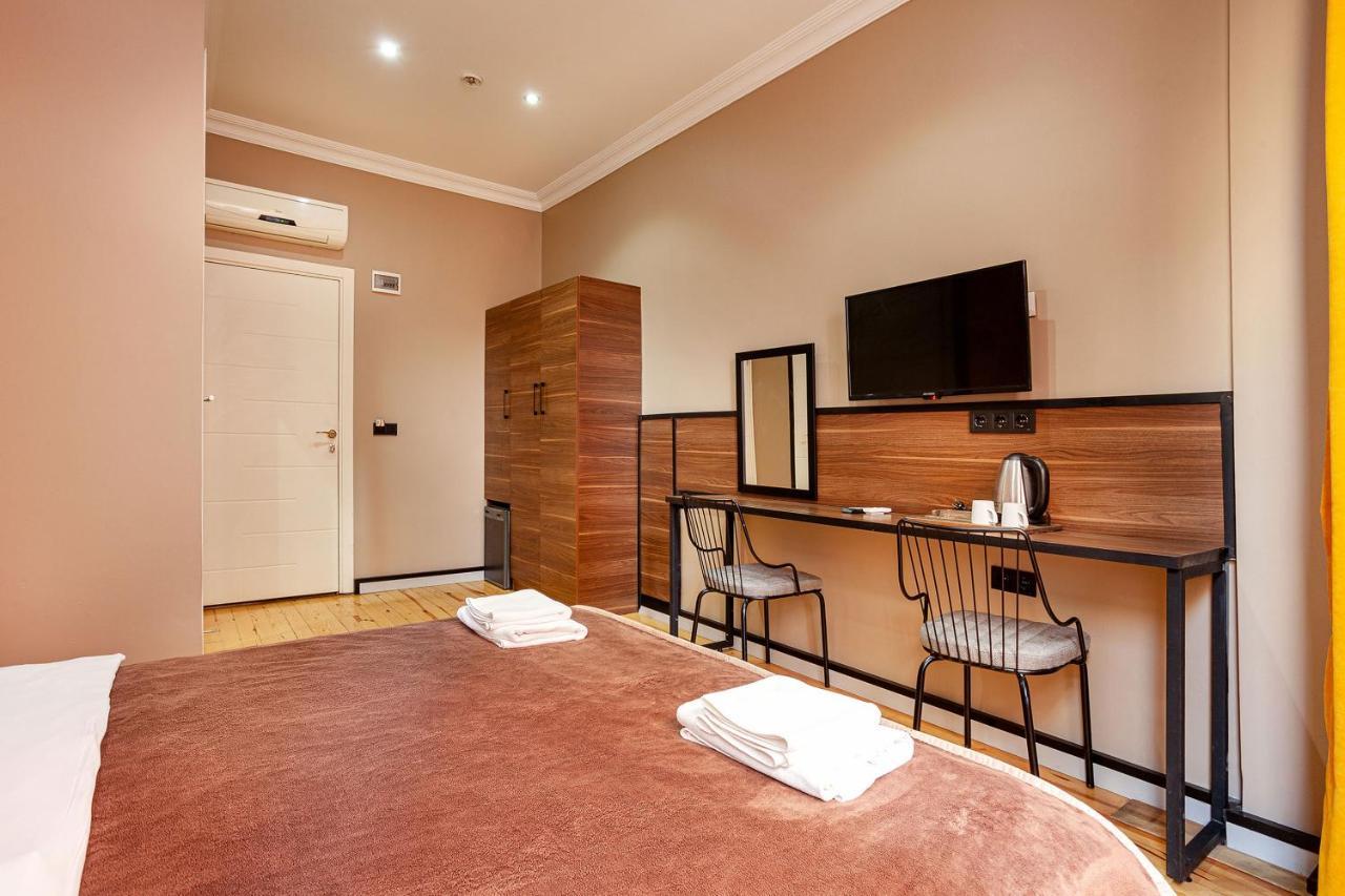 Aram Kerasi Rooms Istanbul Exterior photo